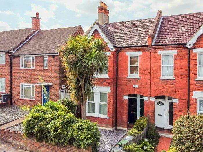 2 Bedroom Maisonette To Rent In Farren Road, Forest Hill, London, SE23