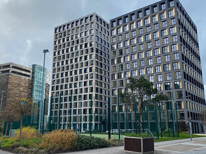 1 Bedroom Flat To Rent In High Definition, Block A, Red, Media City Uk, M50