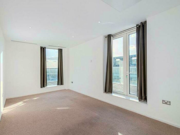 2 Bedroom Apartment To Rent In Ability Place Millharbour, South Quay, London, E14