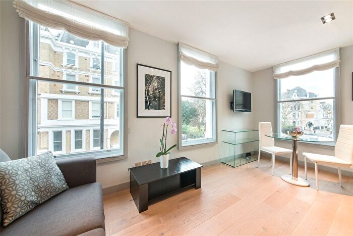 1 Bedroom Flat To Rent In Redcliffe Square, London, SW10