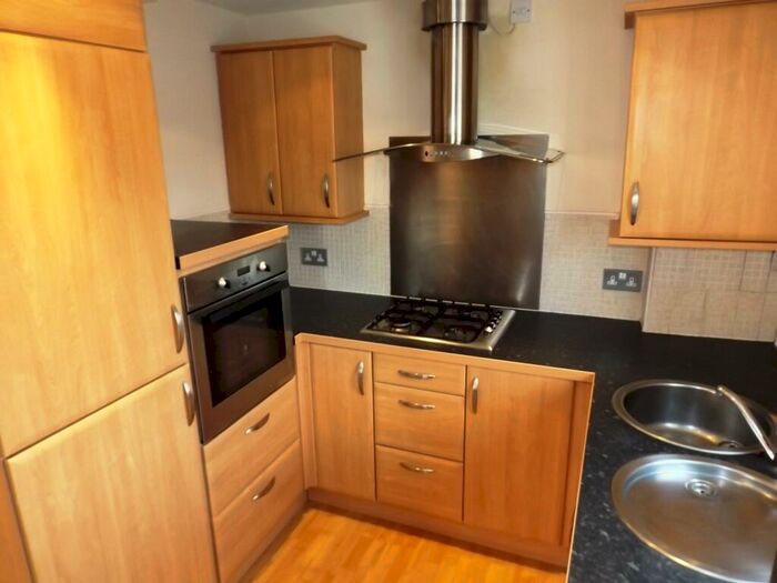 2 Bedroom Apartment To Rent In Leadmill Court, Sheffield, S1