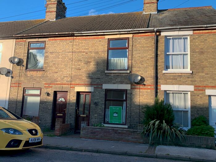 3 Bedroom Terraced House To Rent In St. Georges Road, Lowestoft, NR33