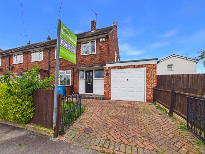 3 Bedroom End Of Terrace House For Sale In Appleton Road, Hull, HU5