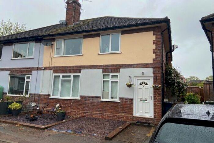 2 Bedroom Flat To Rent In Redland Close, Chester, CH4
