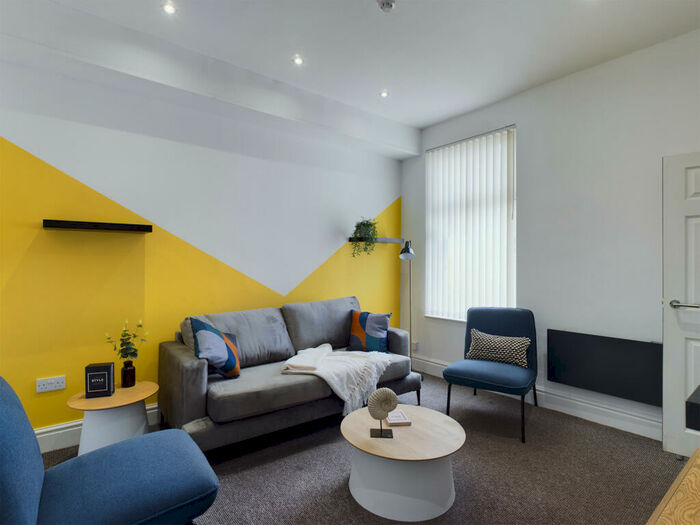 6 Bedroom House To Rent In C Bower Road, Sheffield, Sheffield, S10