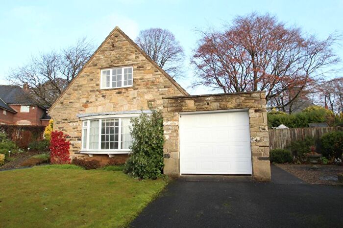 4 Bedroom House To Rent In Langdale Close, Wetherby, West Yorkshire, Uk, LS22