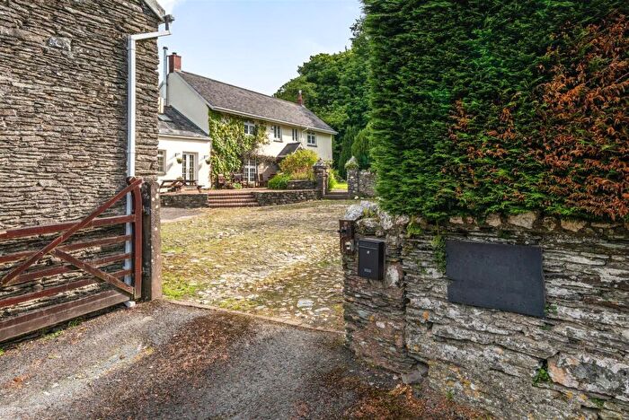 5 Bedroom Detached House For Sale In Bratton Fleming, Barnstaple, EX31