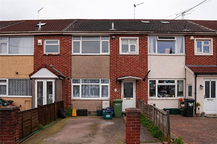 2 Bedroom Terraced House To Rent In Kingsholme Road, Kingswood, Bristol, BS15