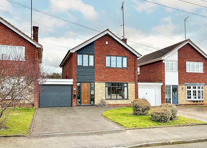 3 Bedroom Terraced House For Sale In Greenslade Road, Sedgley, DY3