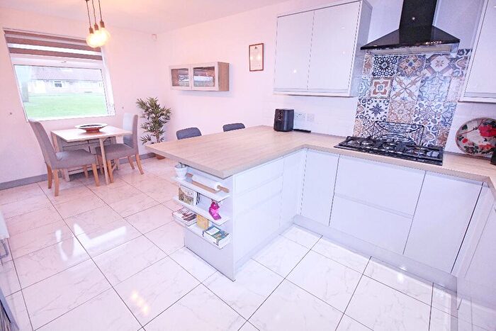 3 Bedroom Terraced House For Sale In Whaley Common, Langwith, NG20