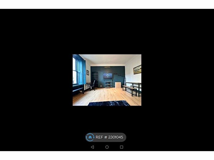 1 Bedroom Flat To Rent In Munro Place, Edinburgh, EH3