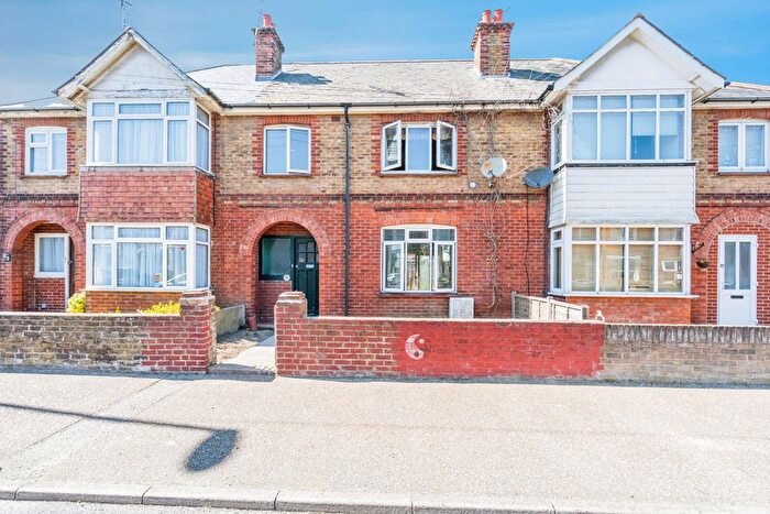 3 Bedroom Terraced House For Sale In Longford Road, Bognor Regis, West Sussex, PO21