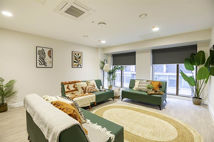 Studio To Rent In Lancaster Street, Birmingham, B4