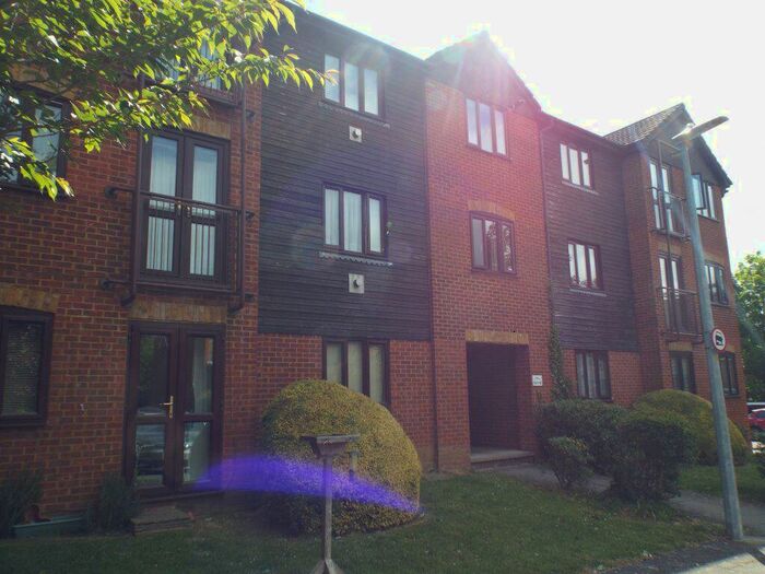 1 Bedroom Flat To Rent In Tippett Court, Stevenage, SG1