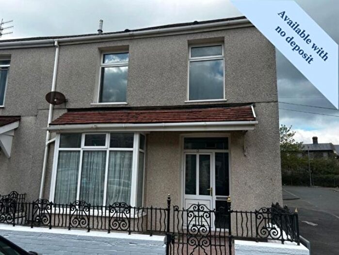 3 Bedroom Terraced House To Rent In Trinity Road, Llanelli, SA15