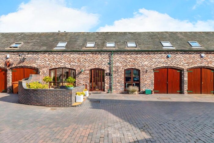 2 Bedroom Barn Conversion For Sale In Mill Lane, Little Aston, WS9