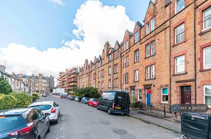 2 Bedroom Flat To Rent In Temple Park Crescent, Edinburgh, EH11