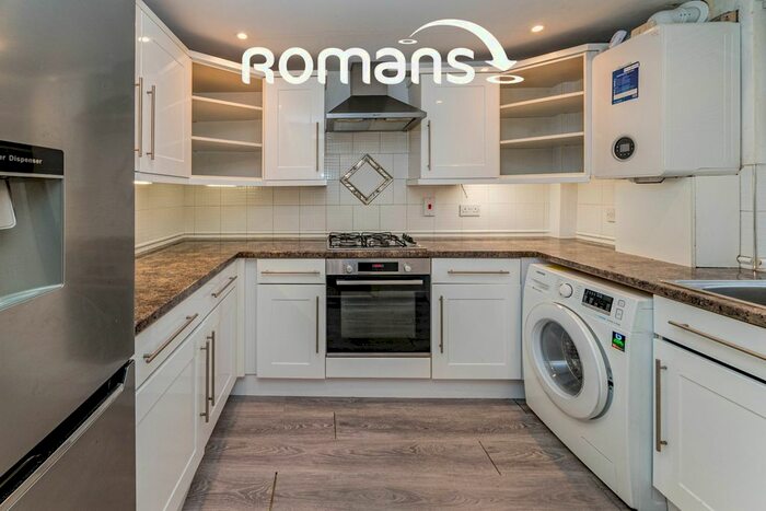 2 Bedroom Maisonette To Rent In Oakridge Road, High Wycombe, HP11