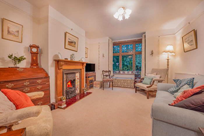 3 Bedroom Terraced House For Sale In Wareham, Dorset, BH20 - Photo 3