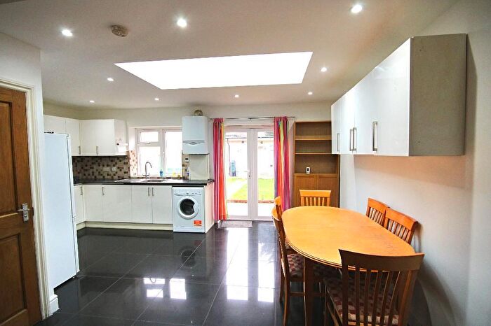 5 Bedroom Semi-Detached House To Rent In Neeld Crescent, Wembley, Middlesex, HA9