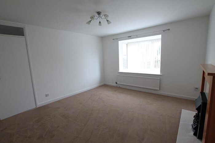 1 Bedroom Apartment For Sale In Finkle Street, Cottingham, East Riding Of Yorkshire, HU16