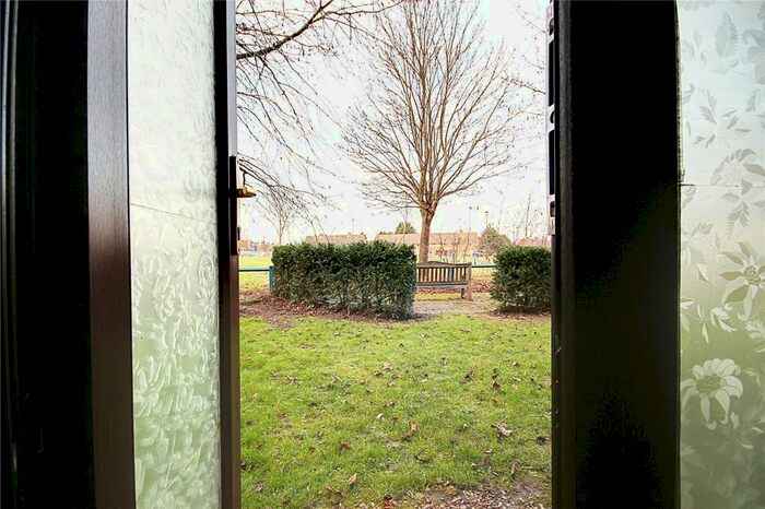 2 Bedroom Flat To Rent In Cracknell Close, Enfield, Middlesex EN1