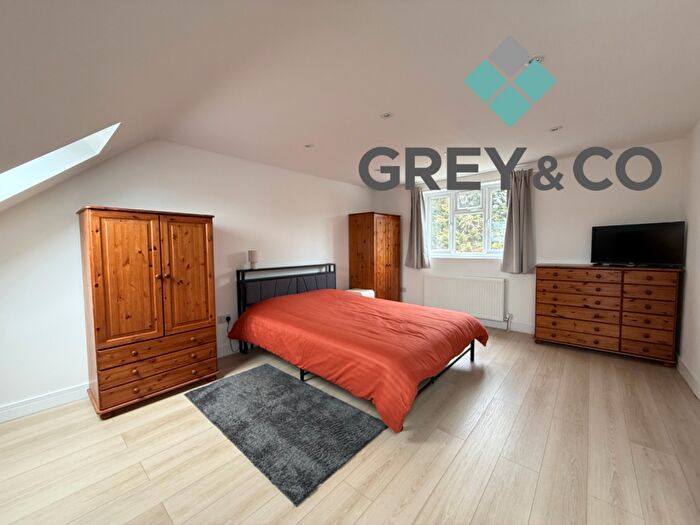 Studio To Rent In Wembley, Middlesex, HA9