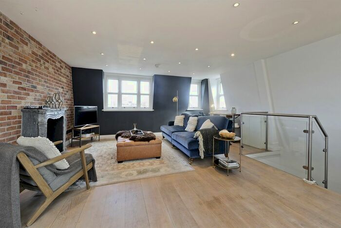 2 Bedroom Flat To Rent In Aldridge Road Villas, London, W11