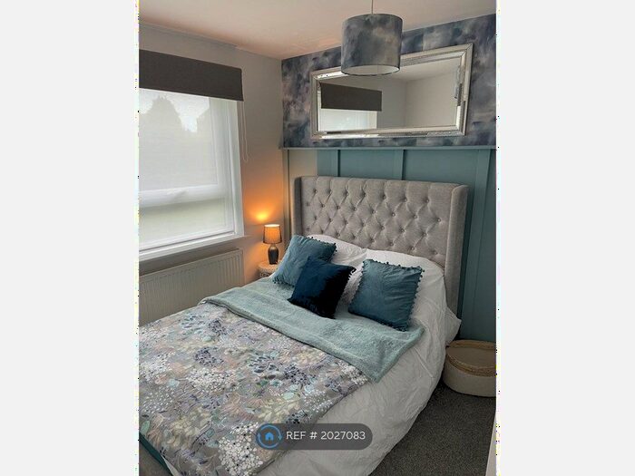 1 Bedroom Flat To Rent In Chatsworth Road, Chichester, PO19