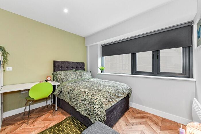 1 Bedroom Flat To Rent In Malin Hill, Nottingham, Nottinghamshire, NG1