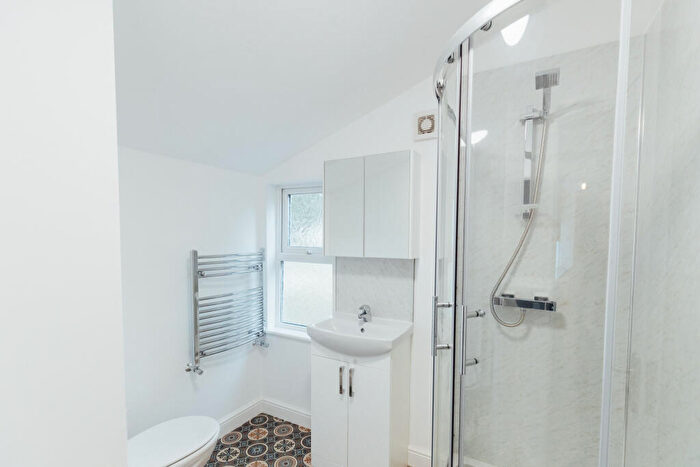 5 Bedroom House To Rent In Ripon Street, Lincoln, LN5