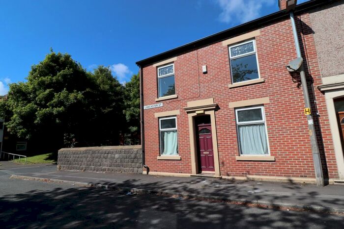 3 Bedroom Terraced House To Rent In Lancaster Street, Blackburn, BB2