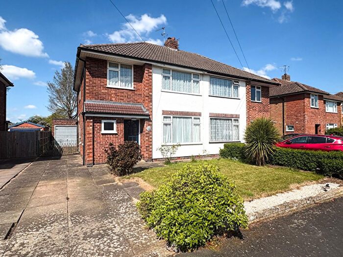 3 Bedroom Semi-Detached House For Sale In The Gardens, Leamington Spa, CV31