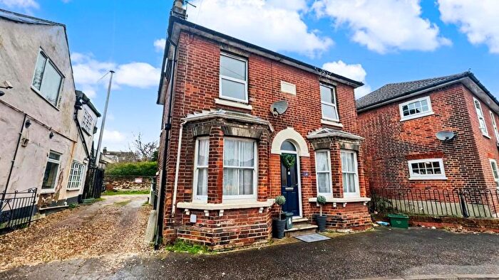 3 Bedroom Property To Rent In New Town, Colchester, CO1