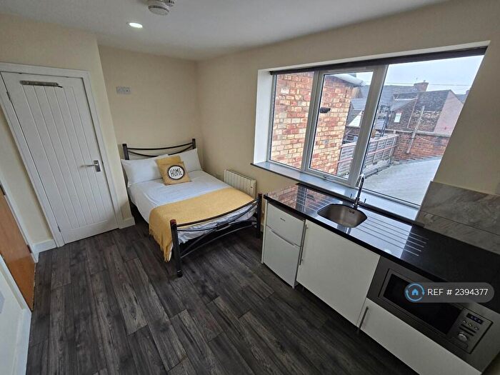 Studio To Rent In Woodhouse Street, Stoke-On-Trent, ST4