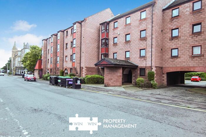 2 Bedroom Flat To Rent In / Easter Road, Edinburgh, EH6