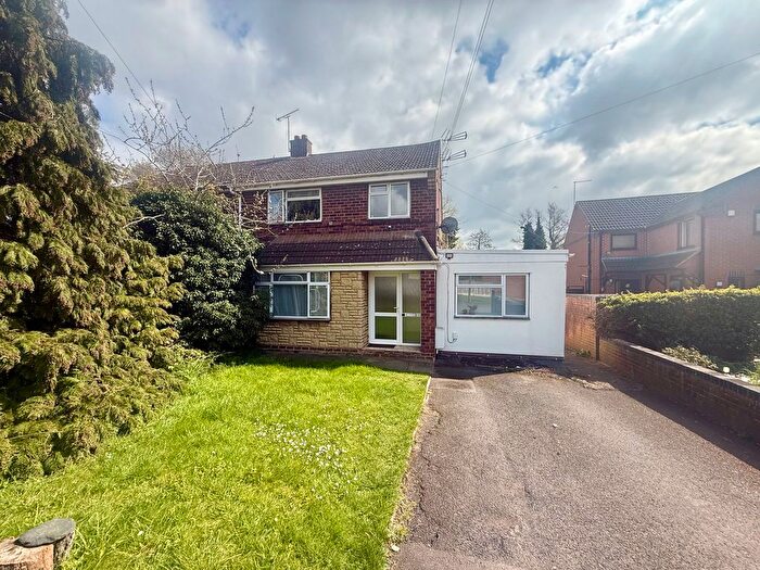 1 Bedroom Flat To Rent In Greenacres Road, Worcester, WR2
