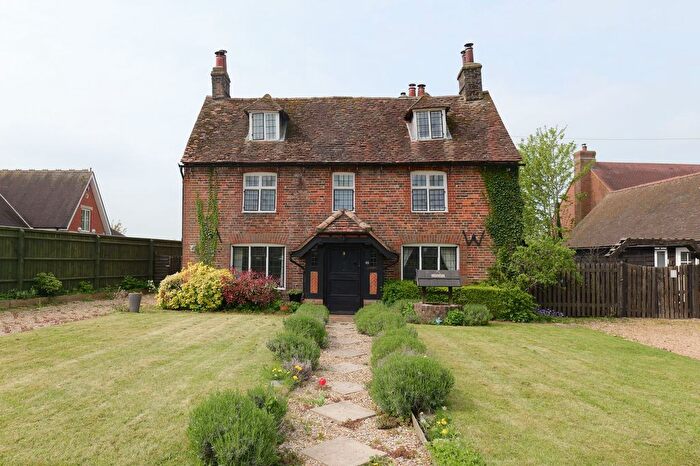 5 Bedroom Detached House For Sale In Manor Cottage, Lower Road, Stoke Mandeville, HP22