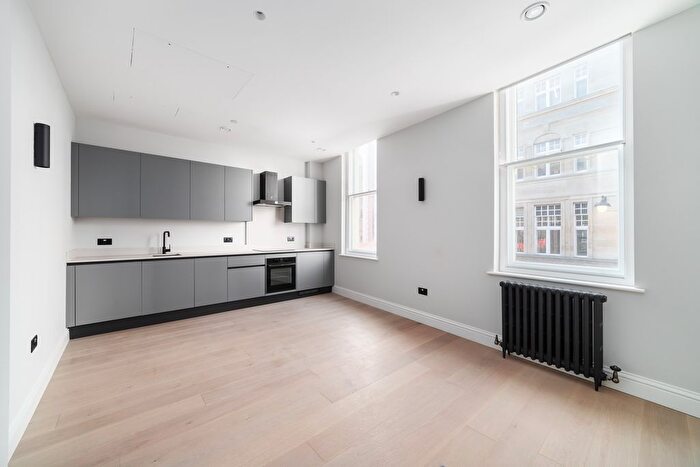 1 Bedroom Flat To Rent In Shaftesbury Avenue, Chinatown, W1D