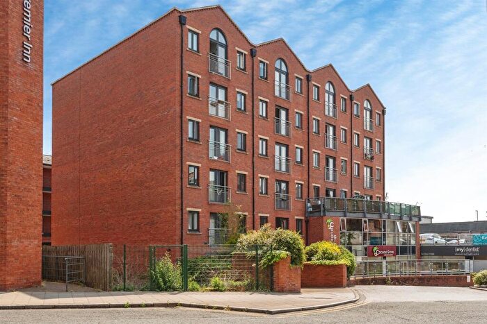 1 Bedroom Apartment For Sale In City Road, Chester, CH1