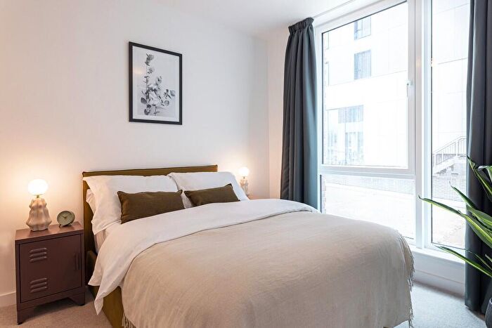 2 Bedroom Apartment To Rent In Two Bedroom Apartment, The Almere, Avebury Boulevard, Central Milton Keynes, Milton Keynes, MK9