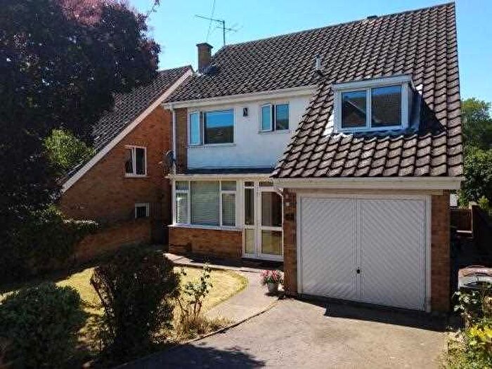 4 Bedroom Detached House To Rent In Hillside Way, Abington, Northampton, NN3