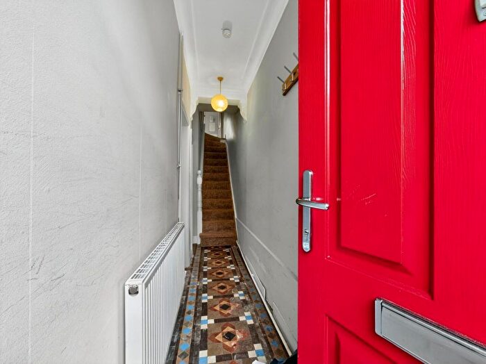 2 Bedroom Terraced House For Sale In Hartoft Street, York, YO10