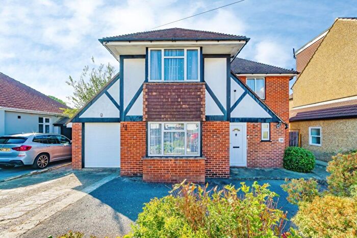 3 Bedroom Detached House For Sale In Money Road, Caterham, Surrey, CR3