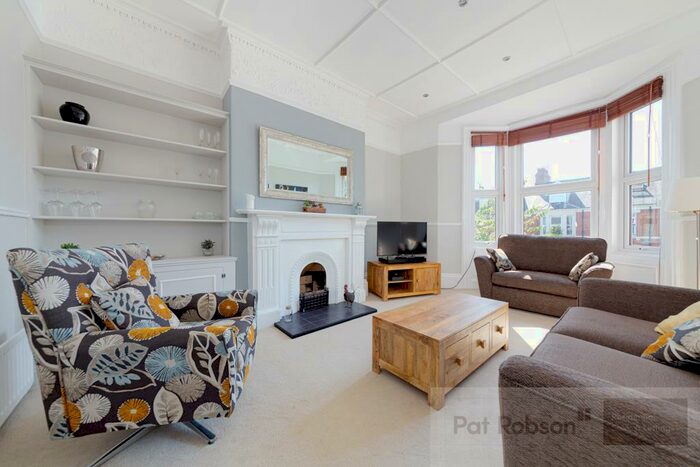 2 Bedroom Apartment To Rent In St. Georges Terrace, Jesmond, NE2