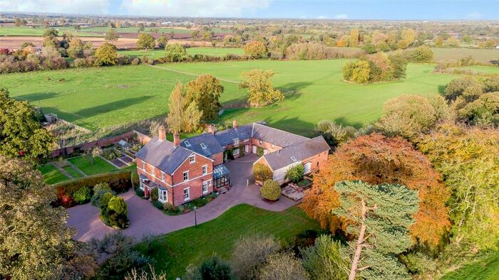 5 Bedroom Property For Sale In Cuckoo Lane, Acton, Nantwich, Cheshire CW5