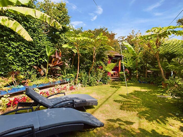 5 Bedroom Detached House For Sale In Trethiggey Crescent, Quintrell Downs, Newquay, TR8