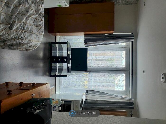 Studio To Rent In Grimshaw Place, Preston PR1