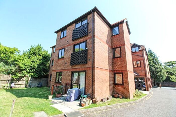 1 Bedroom Flat For Sale In Spring Road, Sholing, SO19