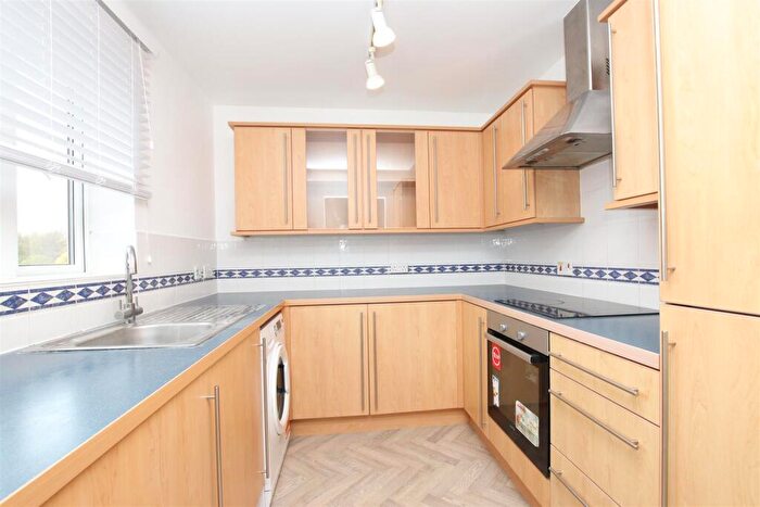 1 Bedroom Flat To Rent In Magdalena Court, Bristol, BS1